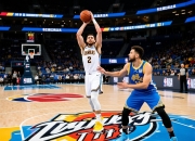 勇士逆转击败雷霆，系列赛2-1领先